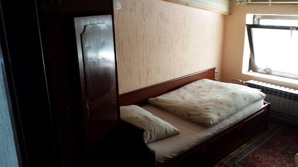 Guest House Gaja Нови Сад Стая снимка